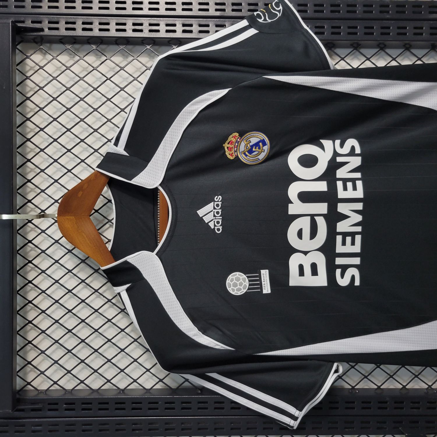 Real Madrid 06/07 Two Guest Retro jersey kit shirt