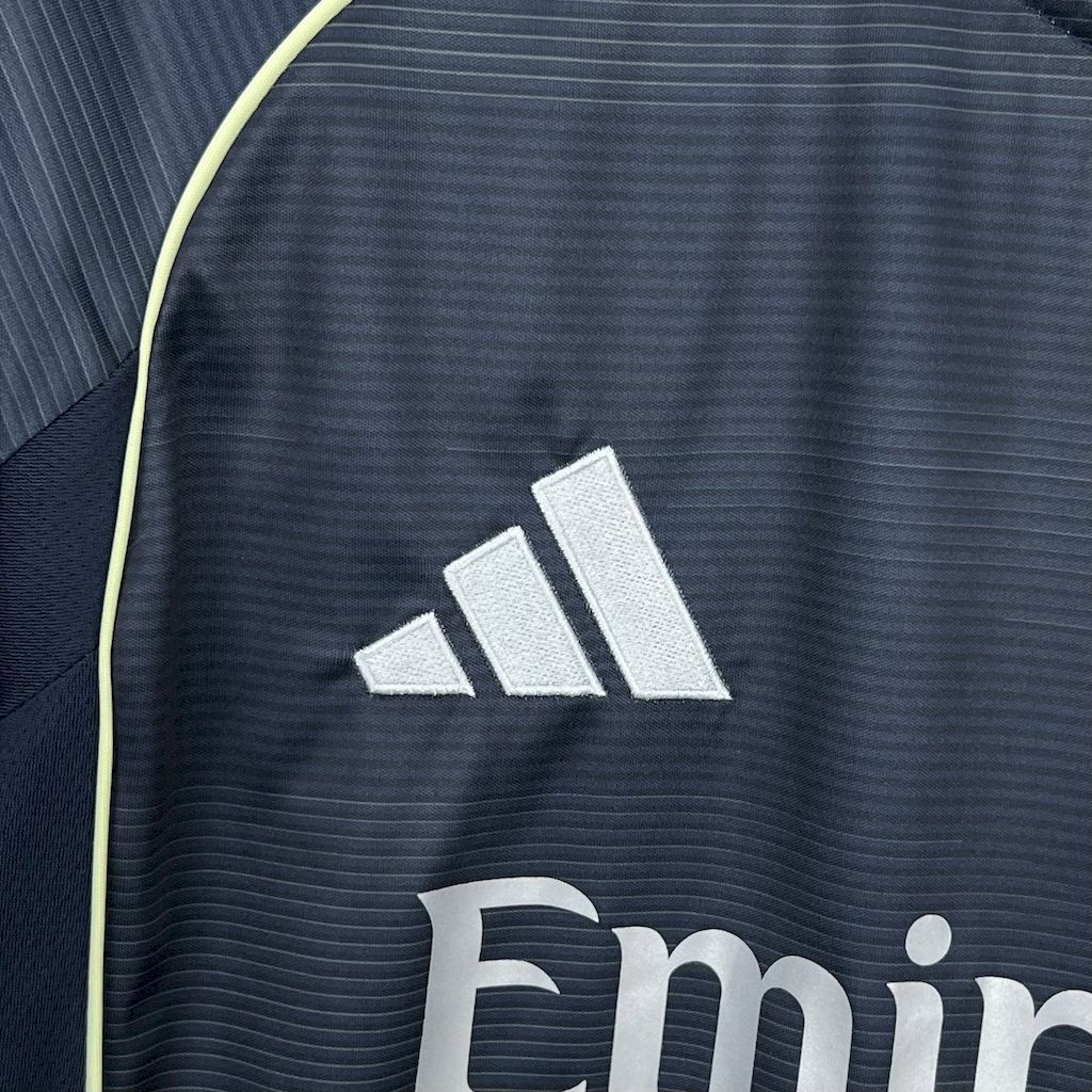 Real Madrid 25/26 away Long Sleeves jersey kit