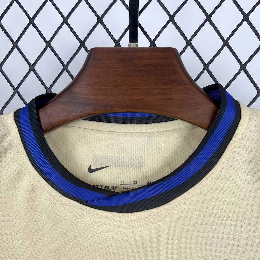 Barcelona 25/26 away kids jersey kit