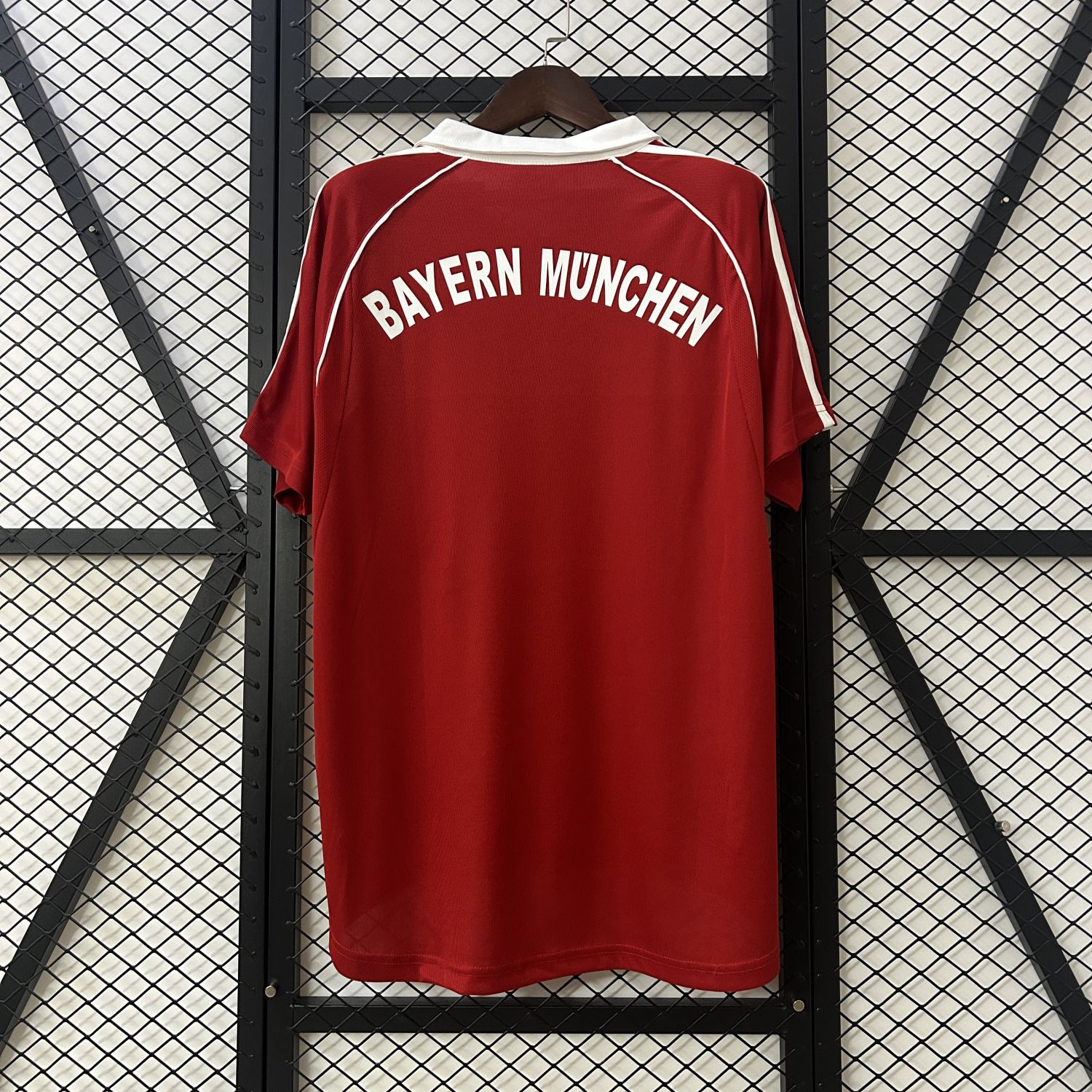 Bayern Munich 05/06 home Retro jersey kit shirt