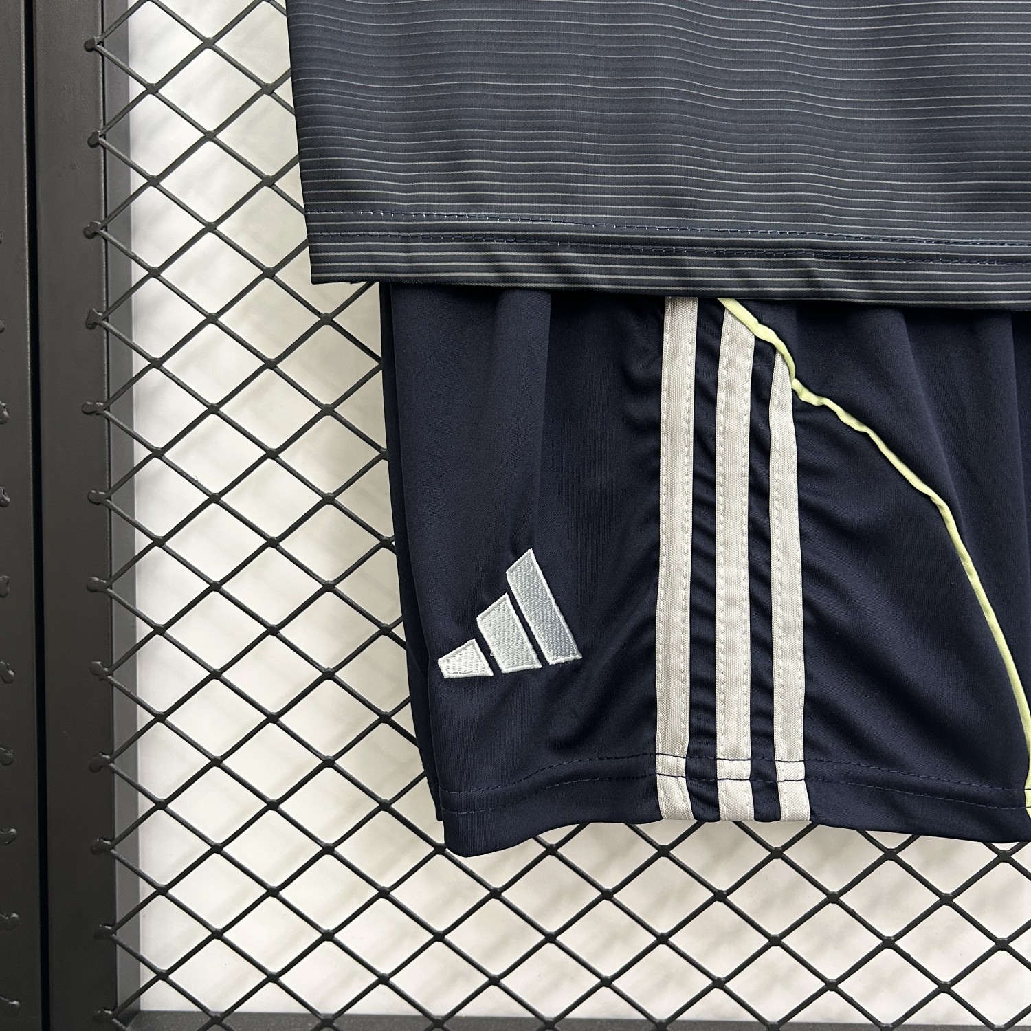 Real Madrid 25/26 away Kids jersey kit shirt