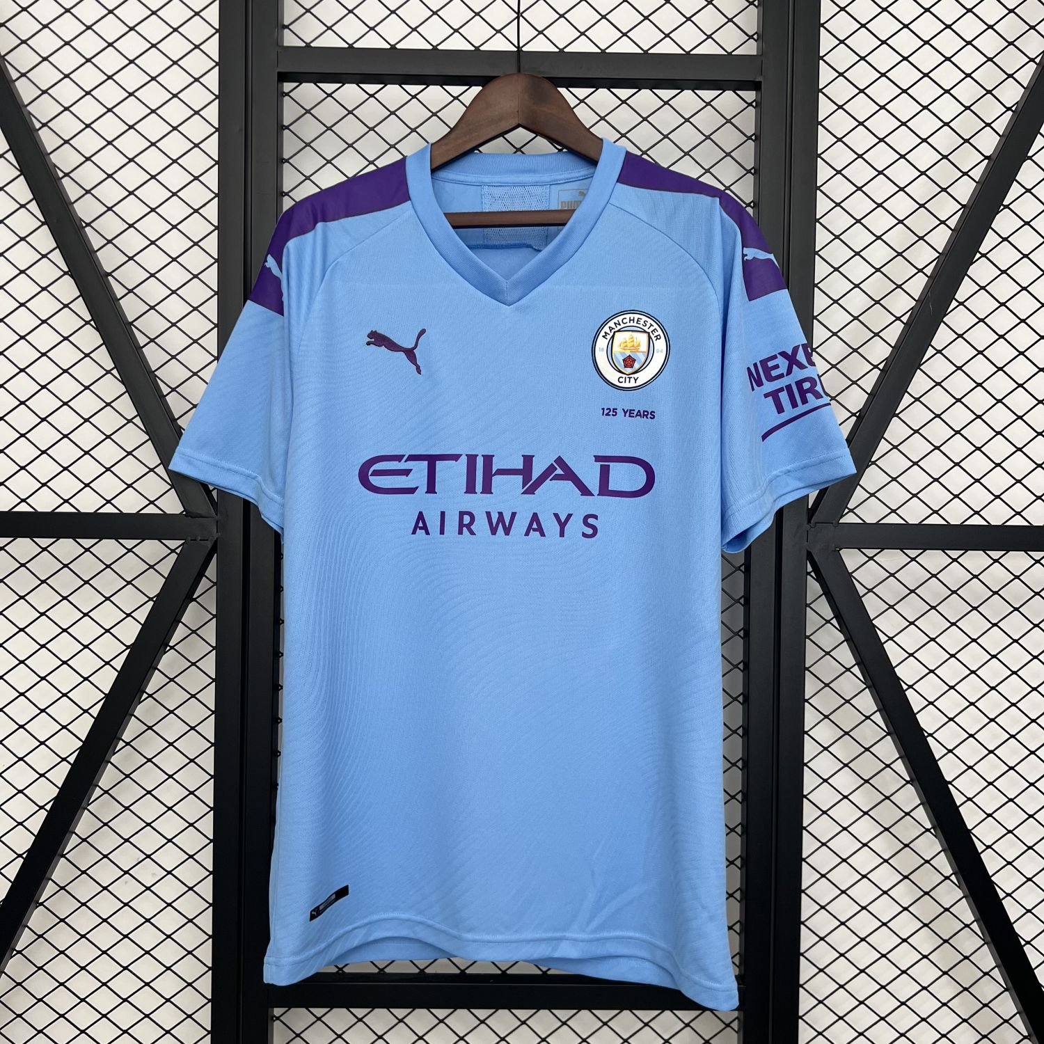 retro manchester city shirt,man city 19/20 kit,manchester city shirt 2019 20
