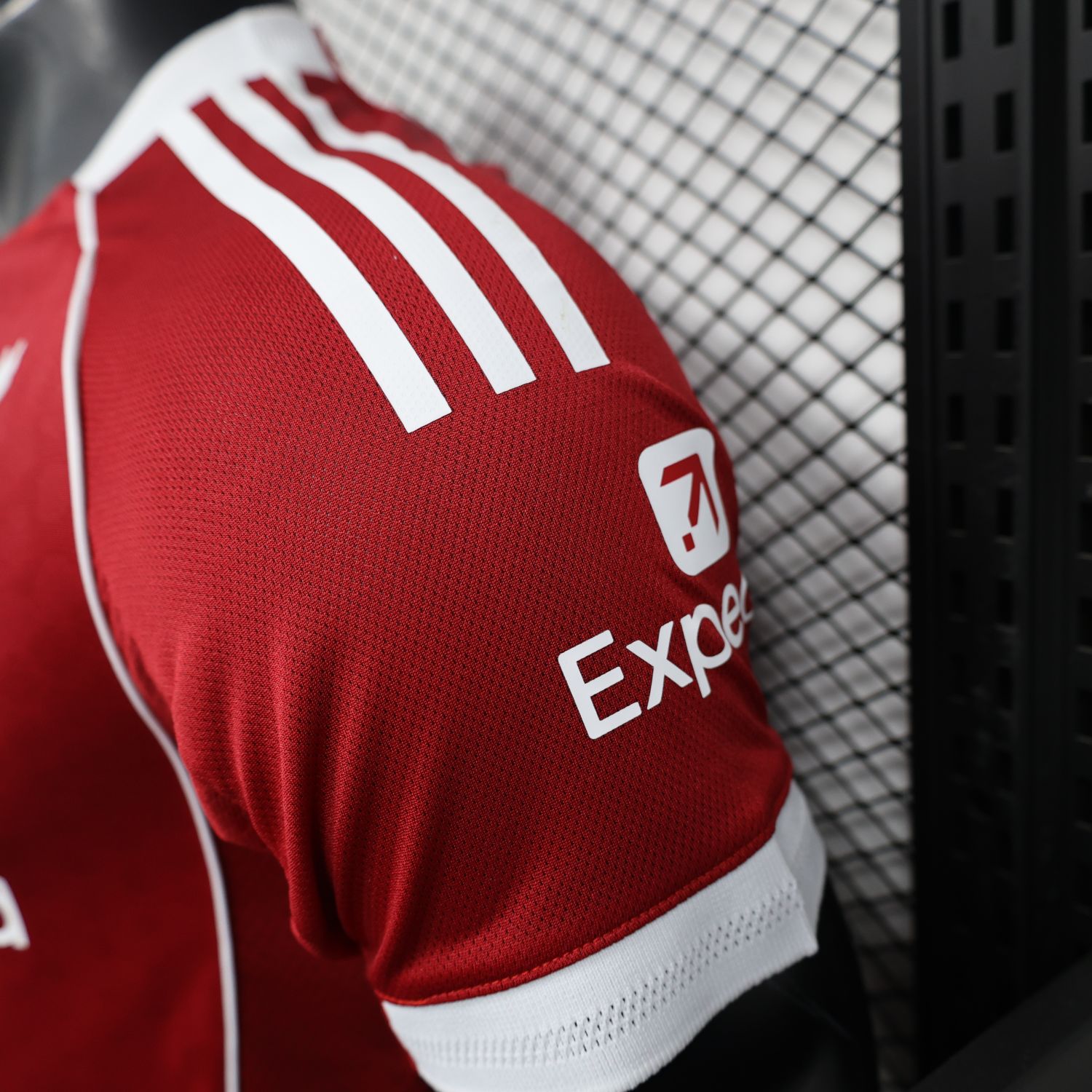 Liverpool 25/26 home player jersey kit shirt