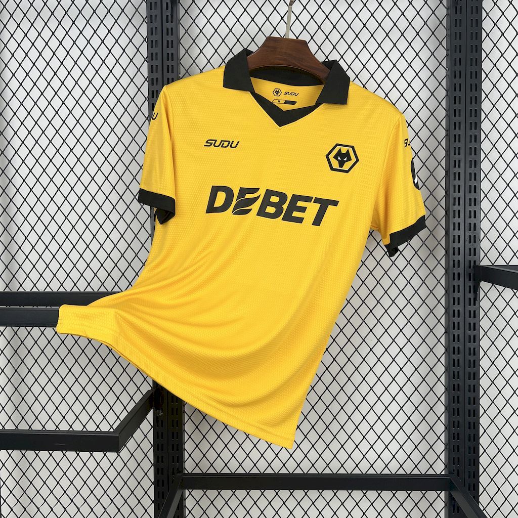 Wolves 25/26 home jersey kit shirt