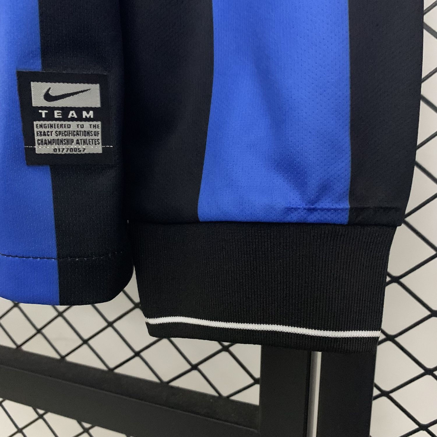 Inter Milan 09/10 home Retro Long Sleeve jersey kit shirt