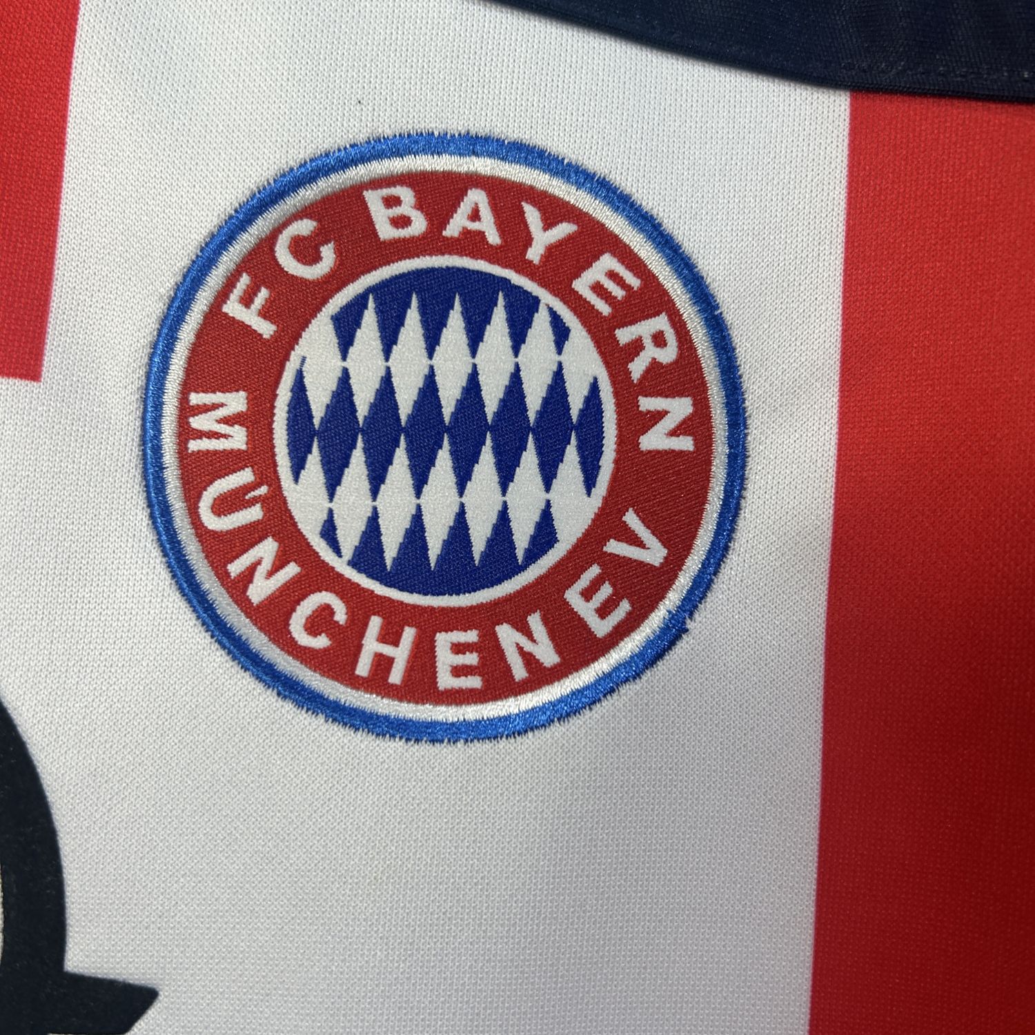 Bayern Munich 00/02 away Retro jersey kit shirt