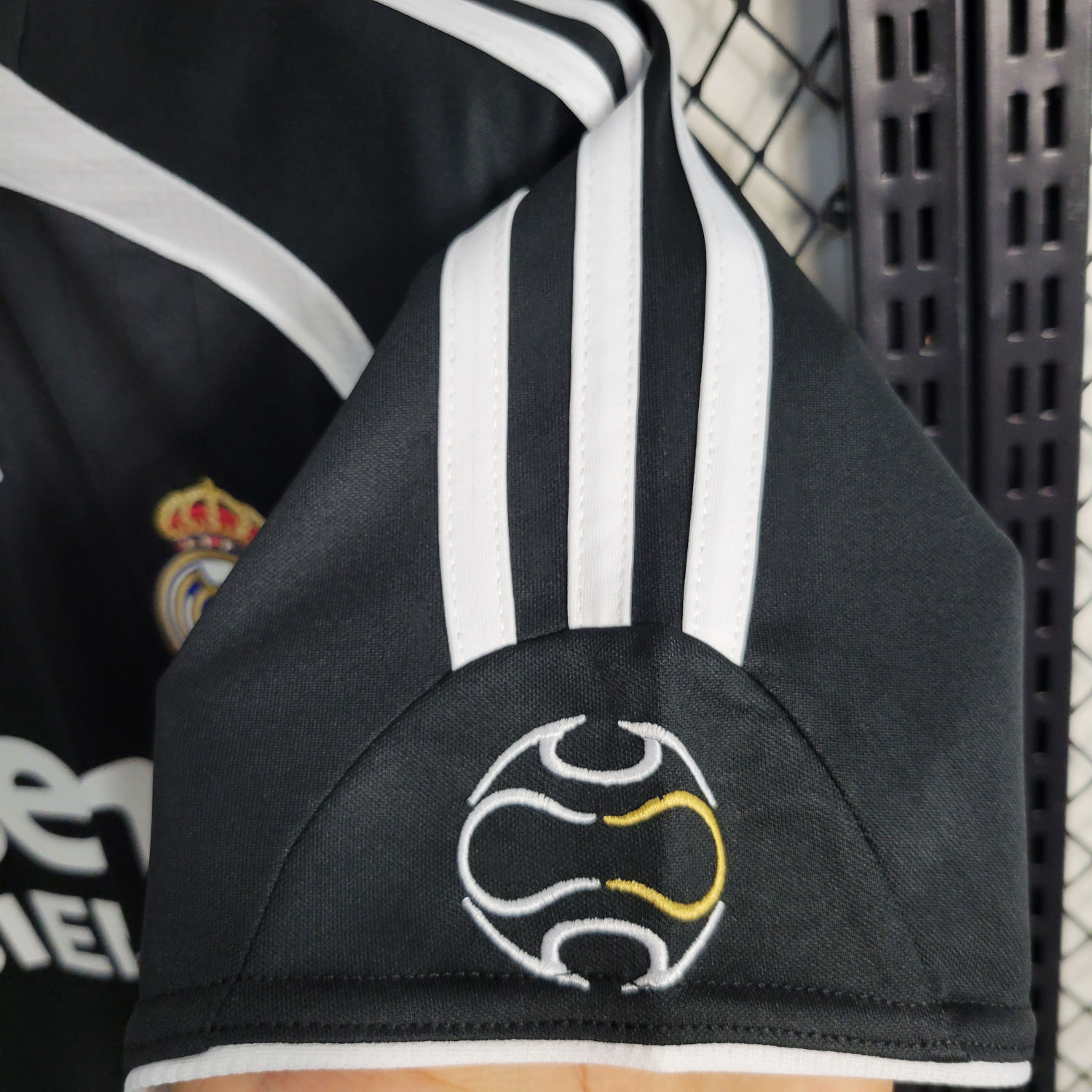 Real Madrid 06/07 Two Guest Retro jersey kit shirt