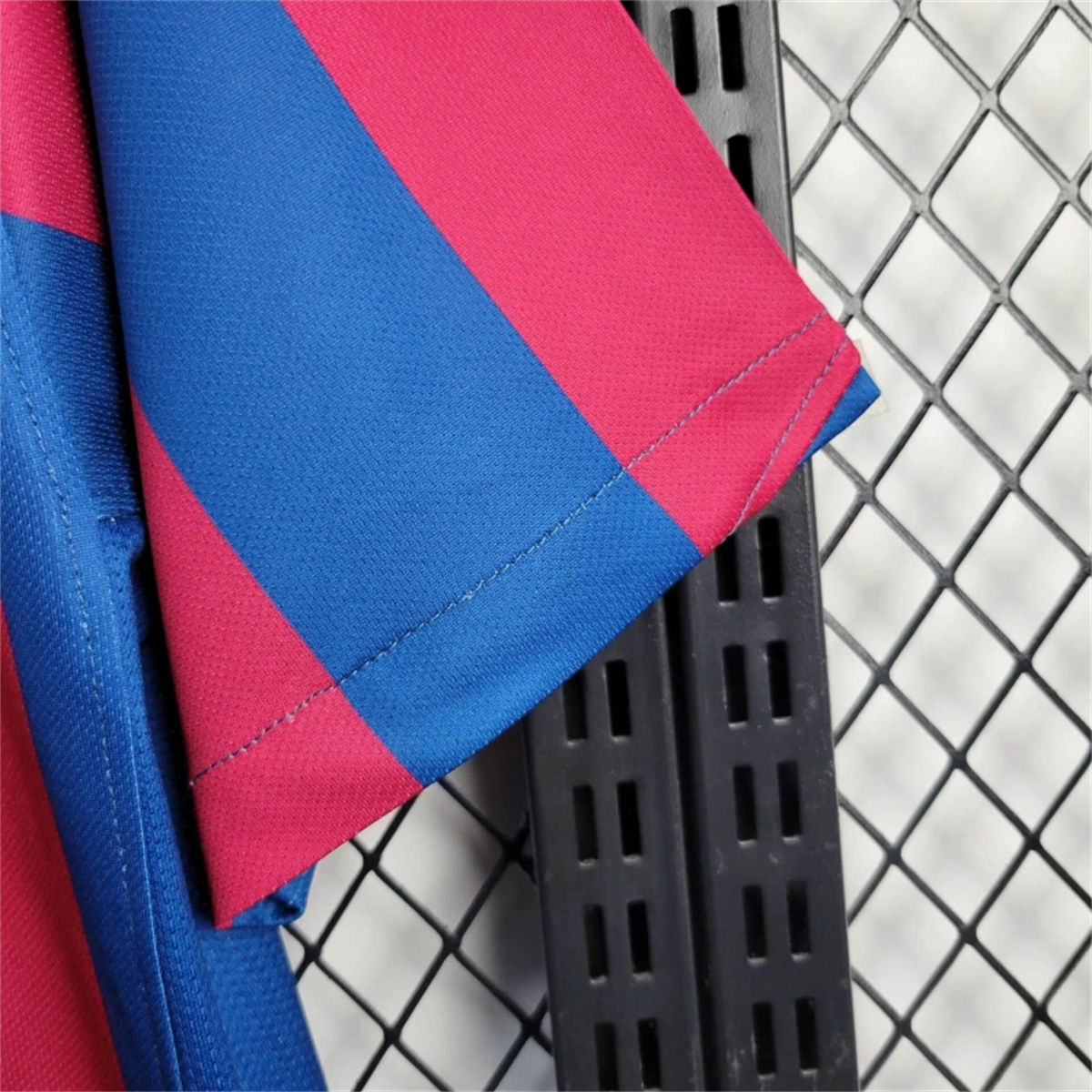 Barcelona 05/06 home Retro jersey kit shirt