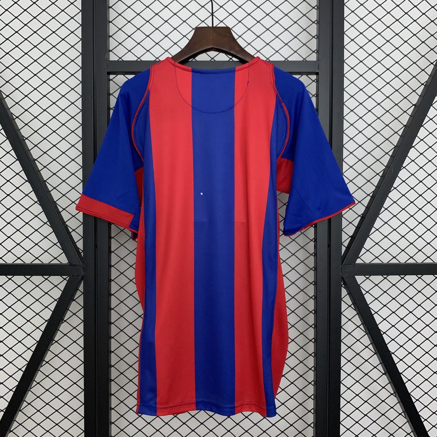 Barcelona 04/05 home Retro jersey kit shirt