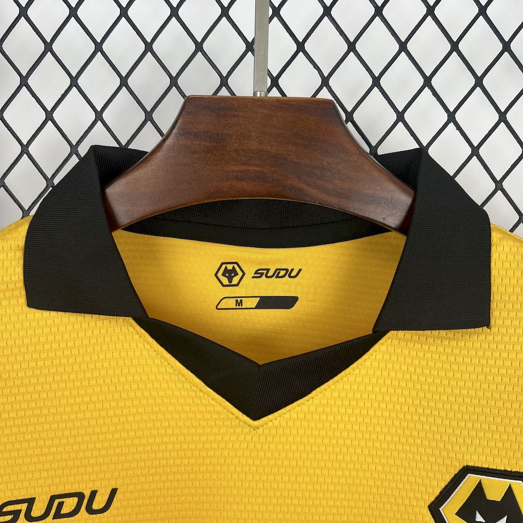 Wolves 25/26 home jersey kit shirt