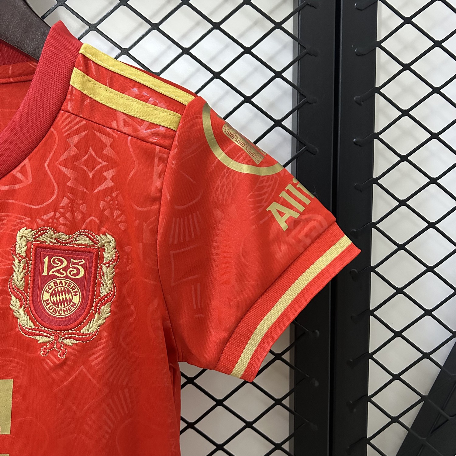 Bayern Munich 125th Kids jersey kit shirts