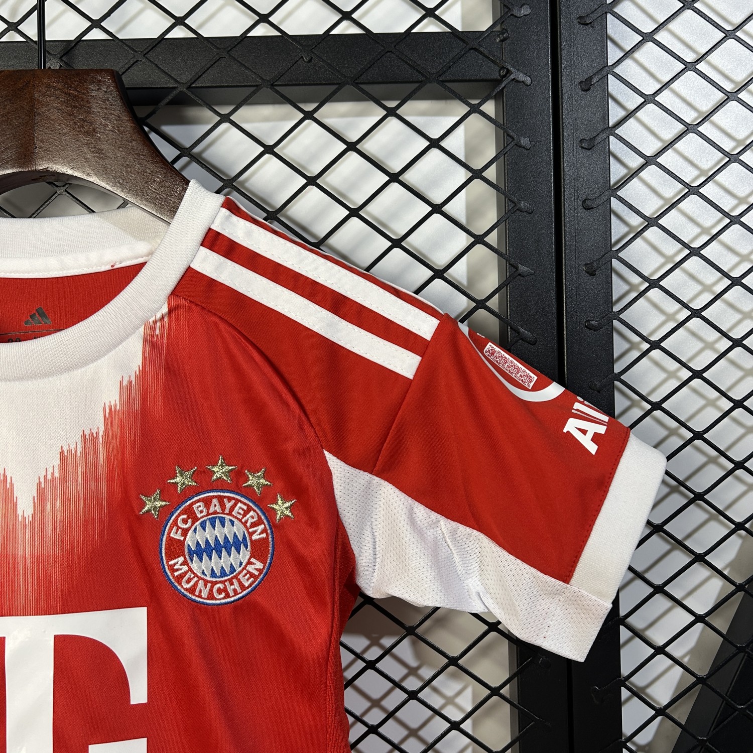Bayern Munich 25/26 home Kids jersey kit