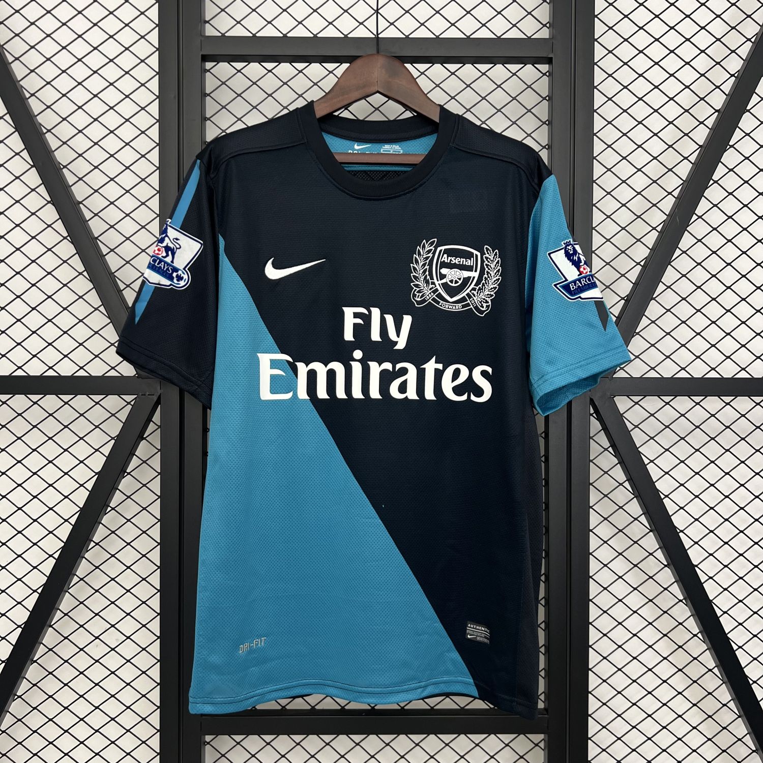 Arsenal 11/12 Retro jersey away kit shirt