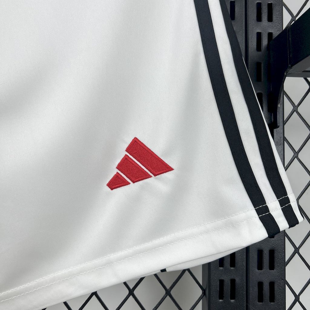 Manchester United 25/26 jersey kit shorts