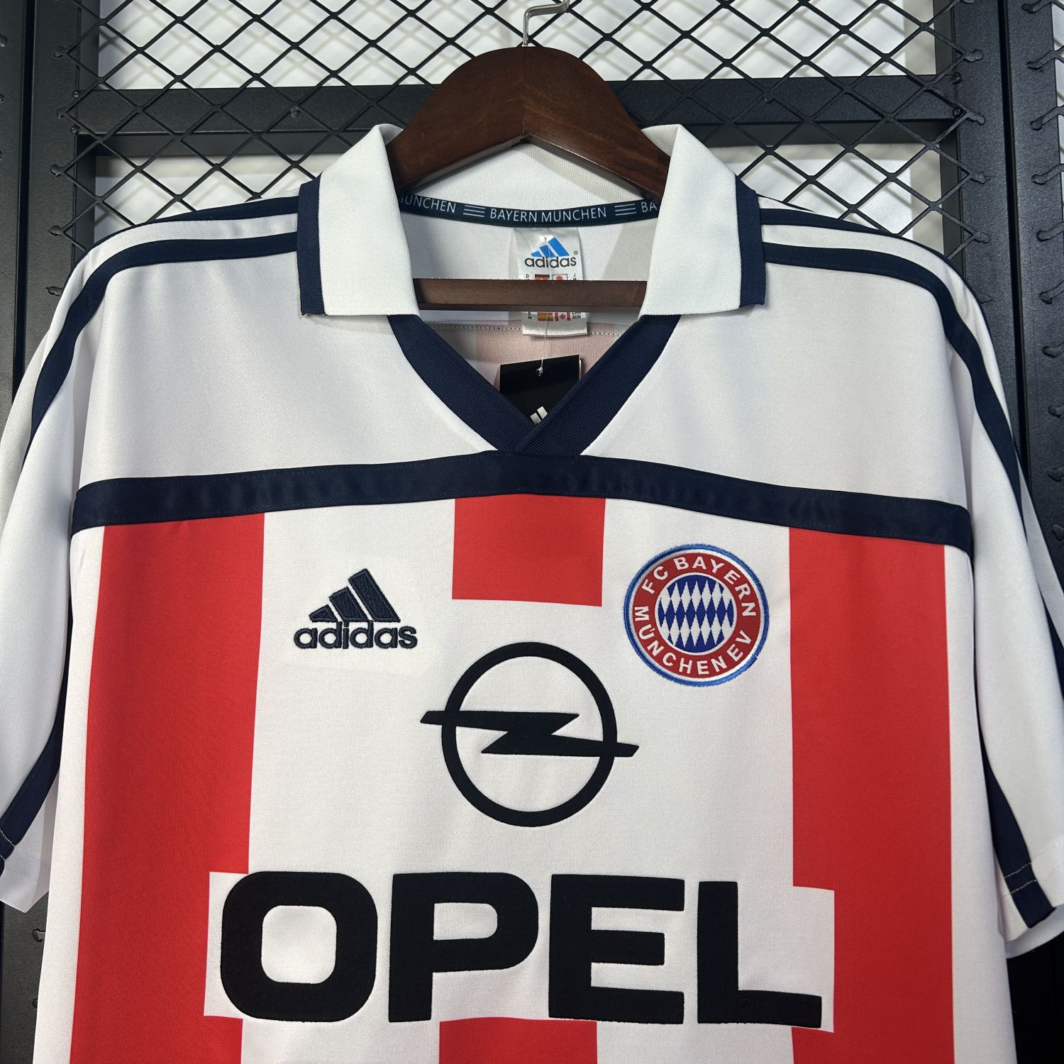 Bayern Munich 00/02 away Retro jersey kit shirt