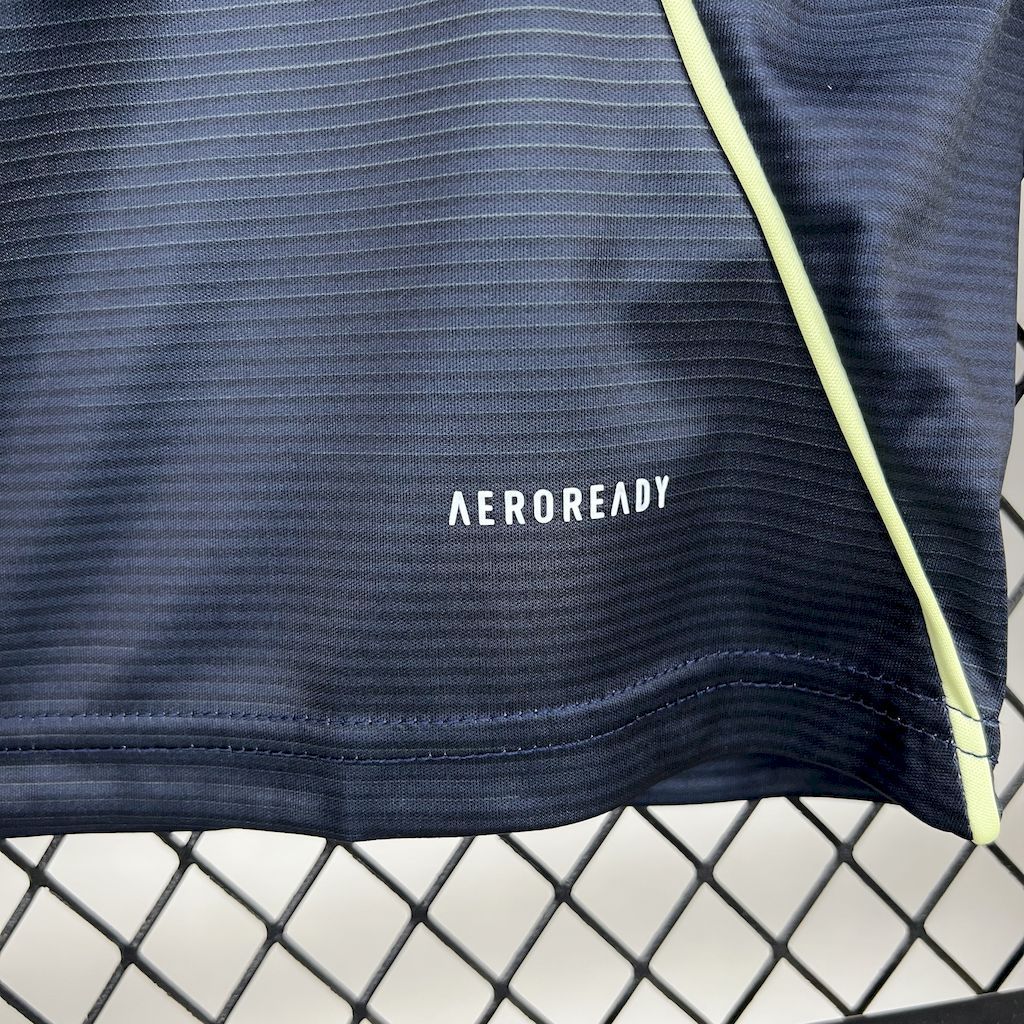 Real Madrid 25/26 away Long Sleeves jersey kit