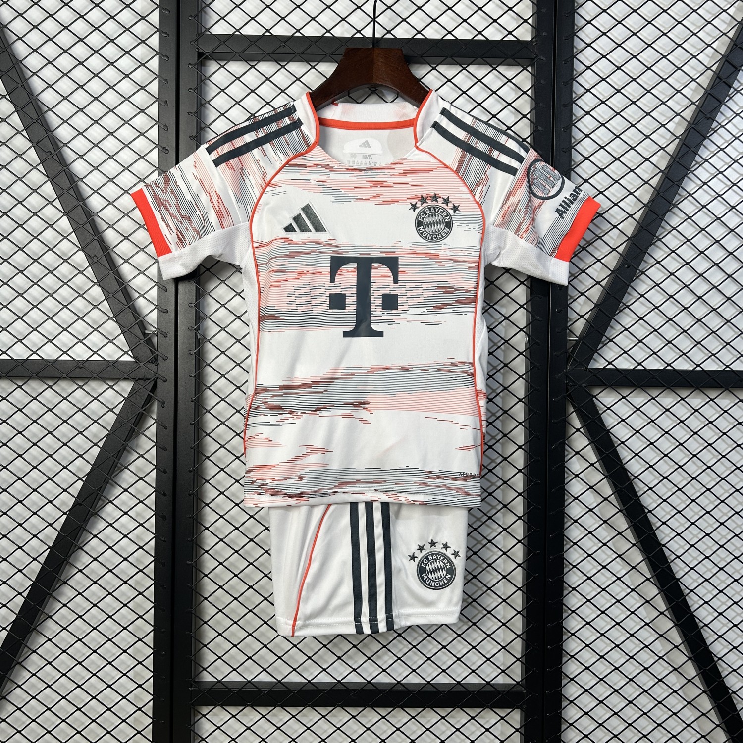 Bayern Munich 25/26 away Kids jersey kit
