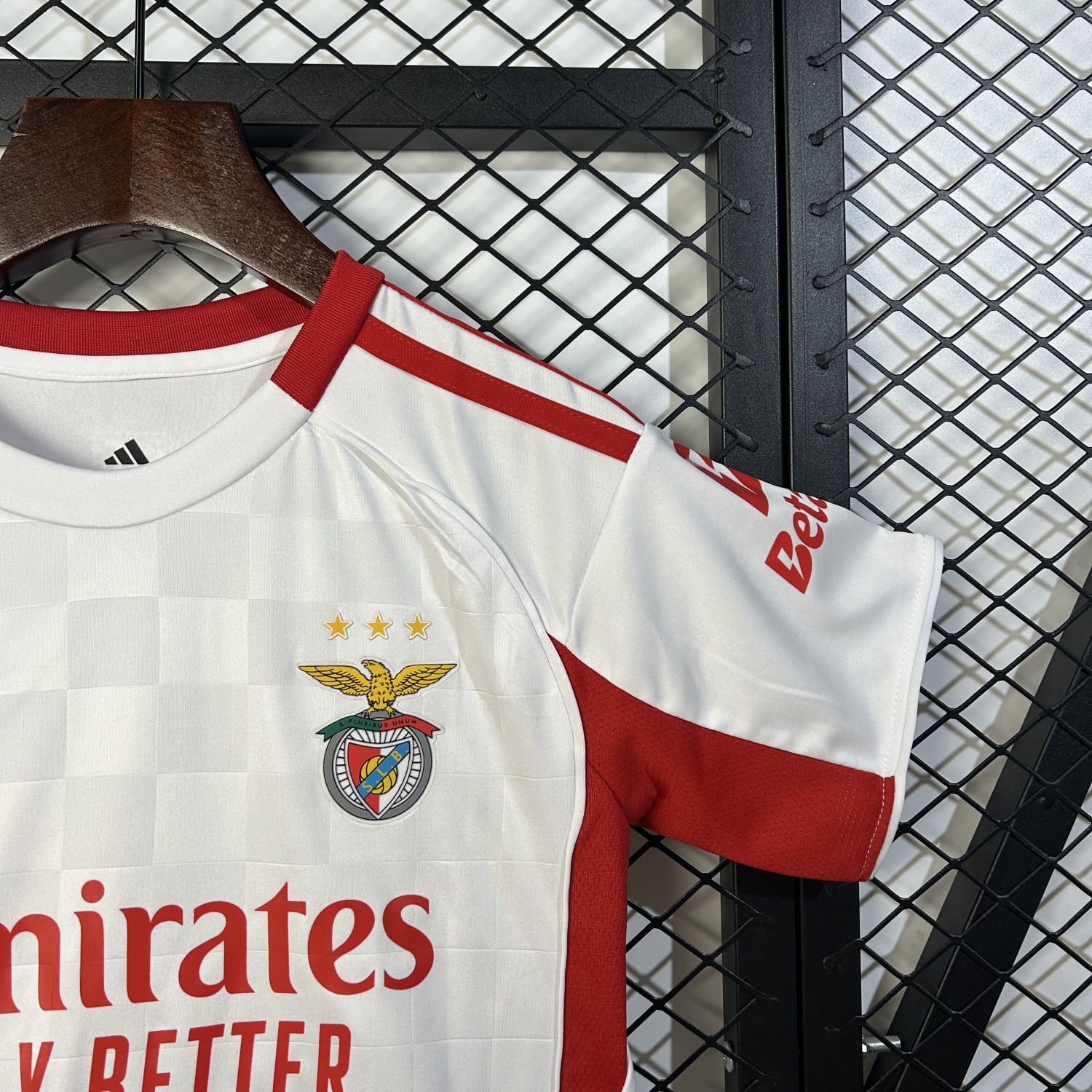 Benfica 25/26 third kids jersey kit