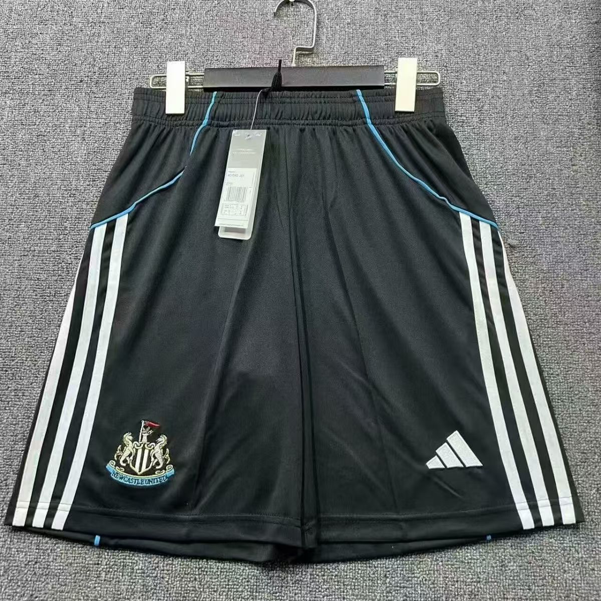 Newcastle 25/26 jersey kit short
