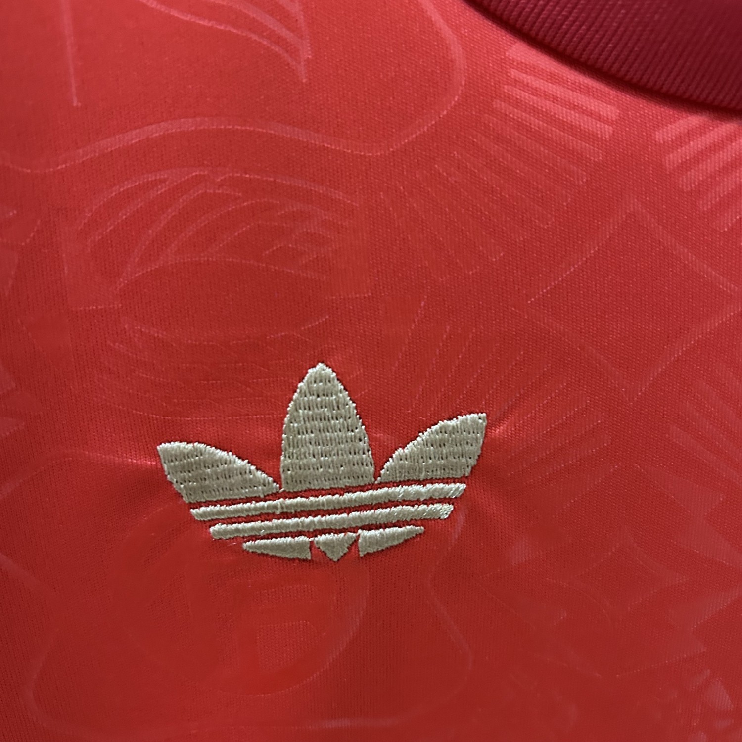 Bayern Munich 125th Kids jersey kit shirts