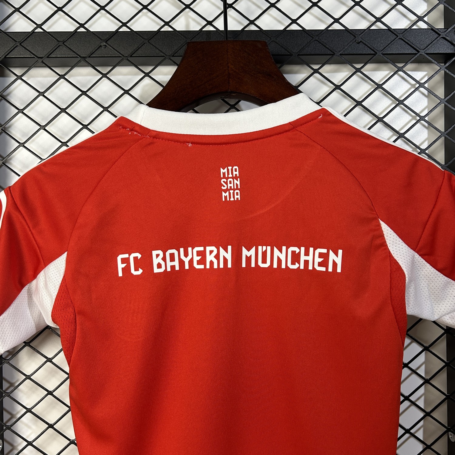 Bayern Munich 25/26 home Kids jersey kit