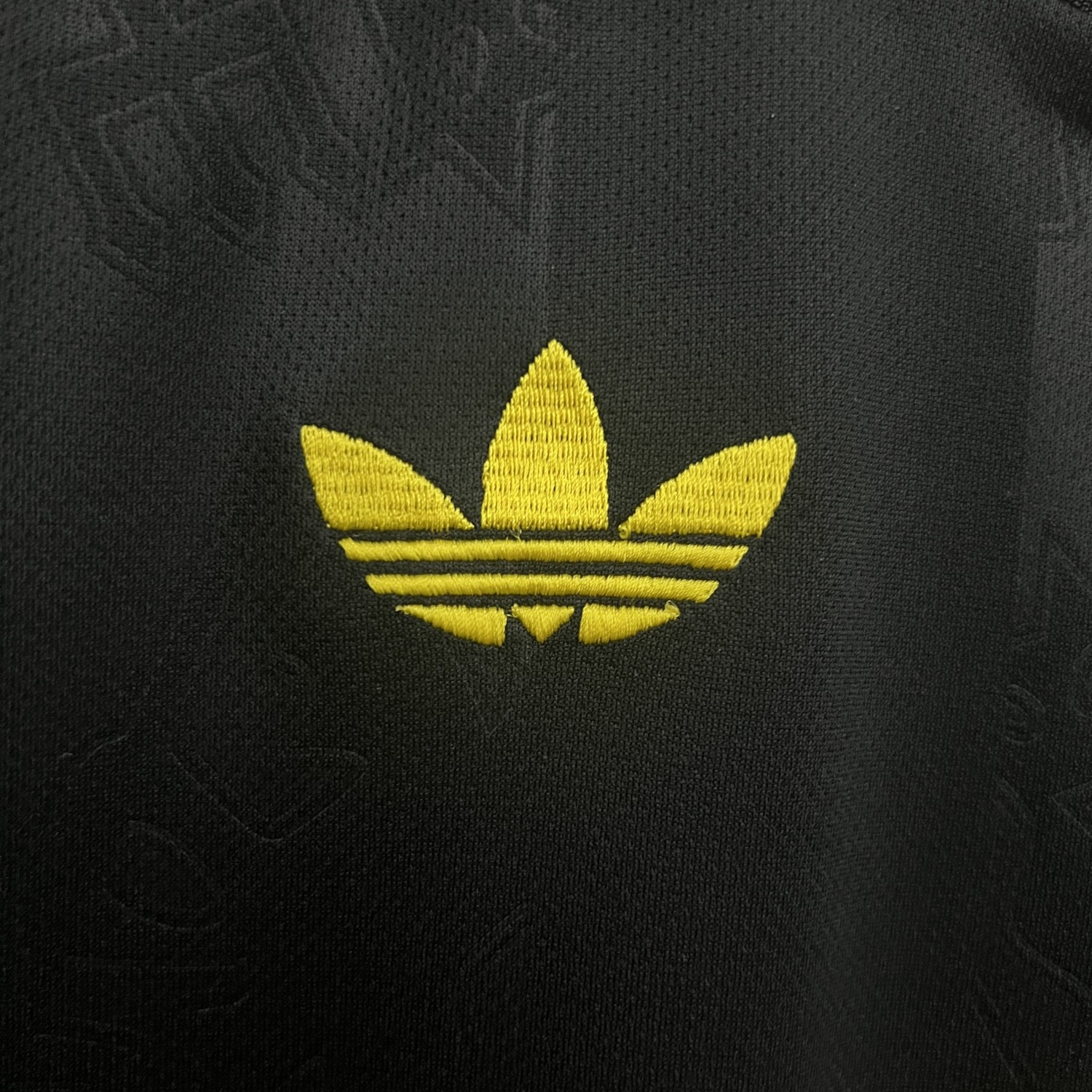 Manchester United 25/26 third jersey kit shirt