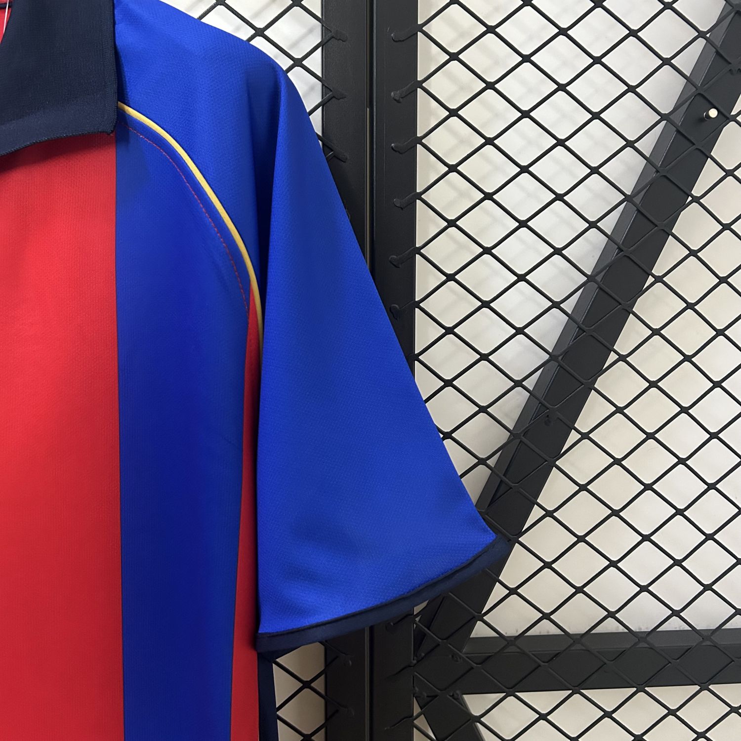 Barcelona 01/02 home Retro jersey kit shirt