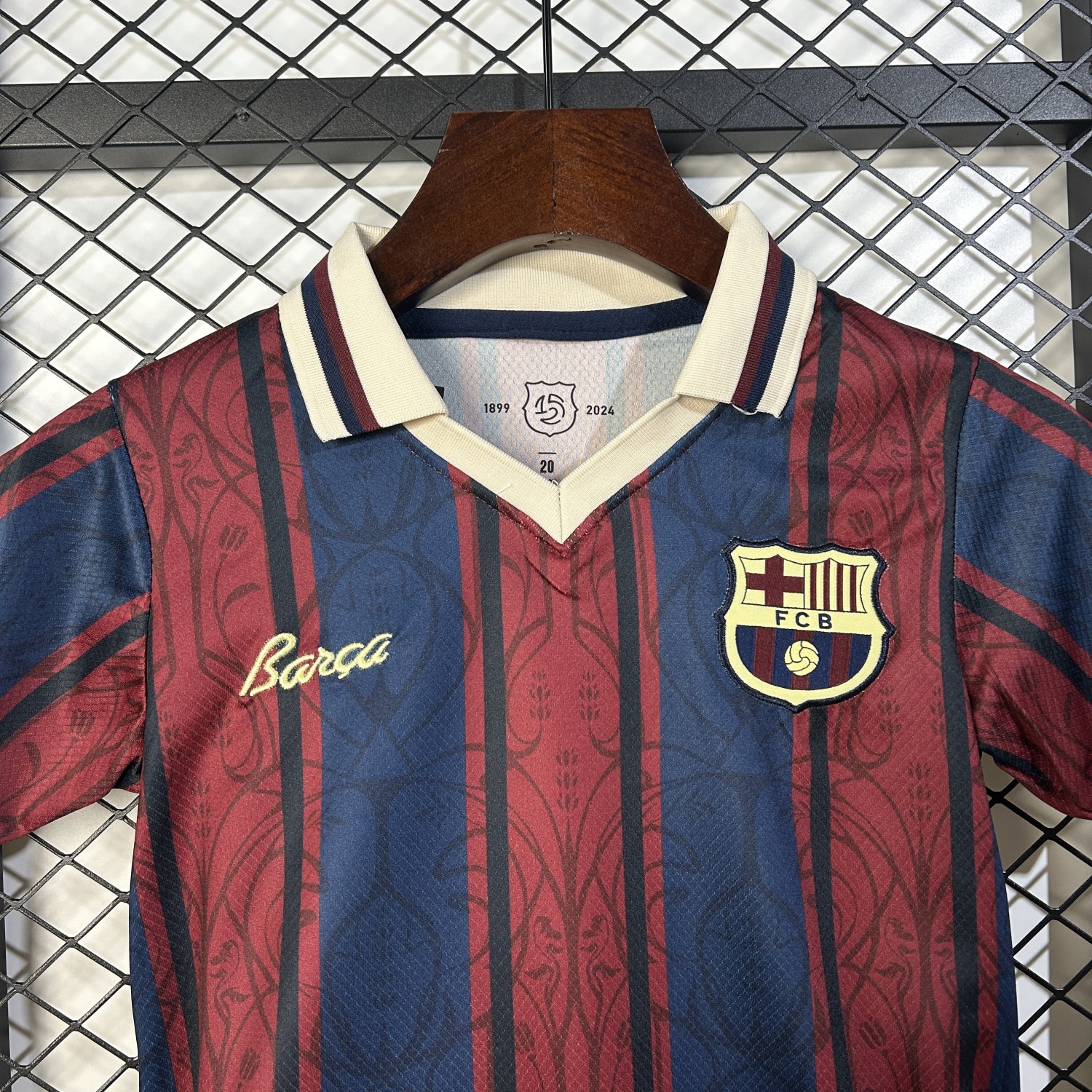 Barcelona 125th anniversary kids jersey kit