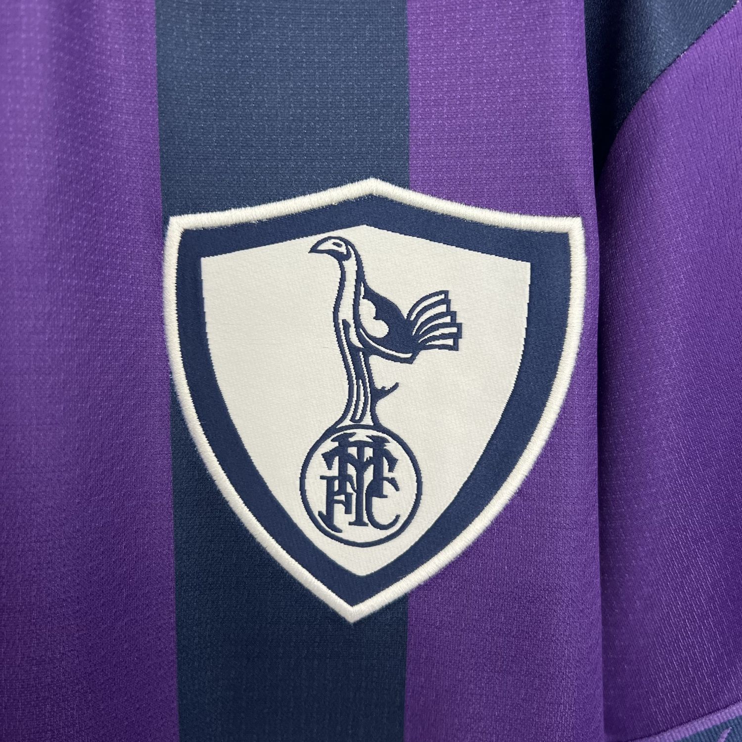 Tottenham Hotspur 1995/97 away retro jersey kit shirt