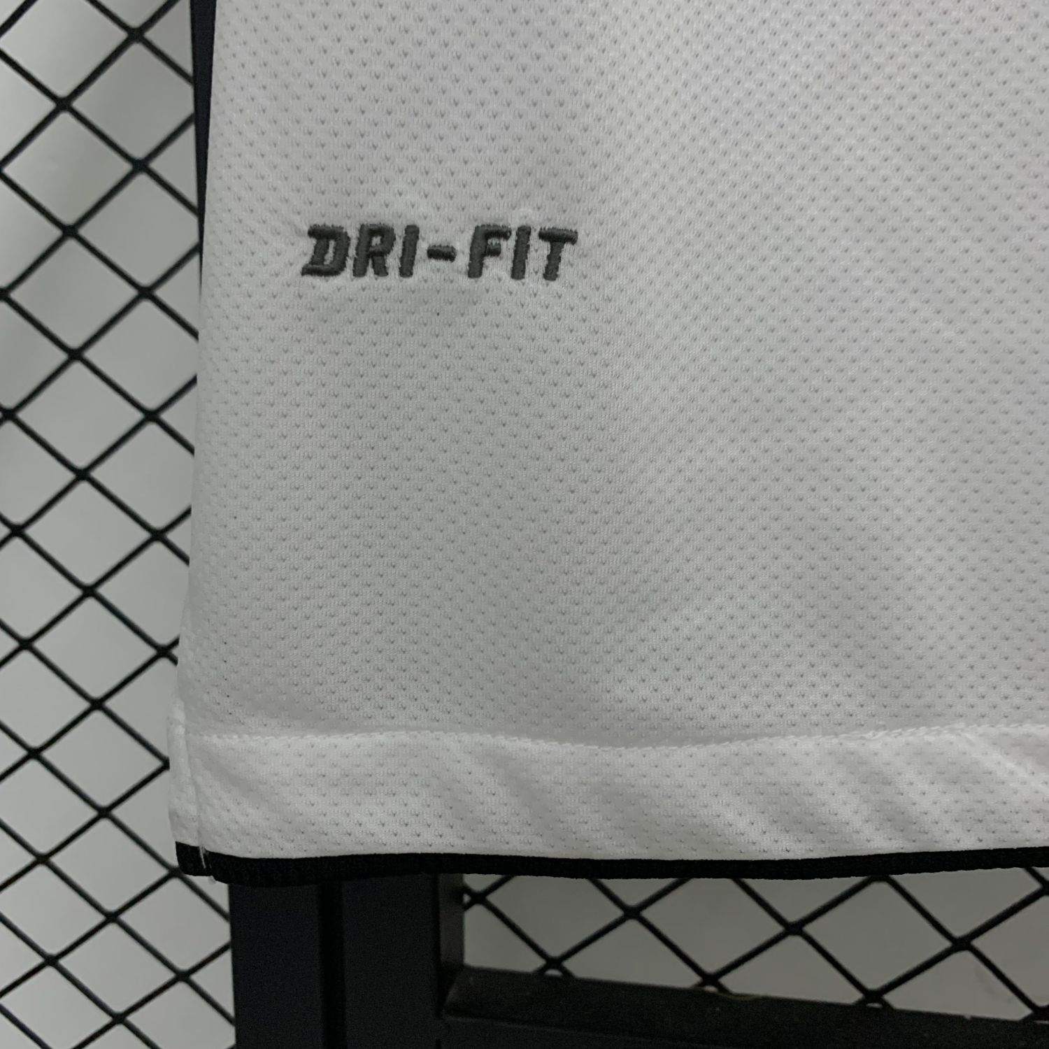 Manchester United 10/11 away Retro jersey kit shirt