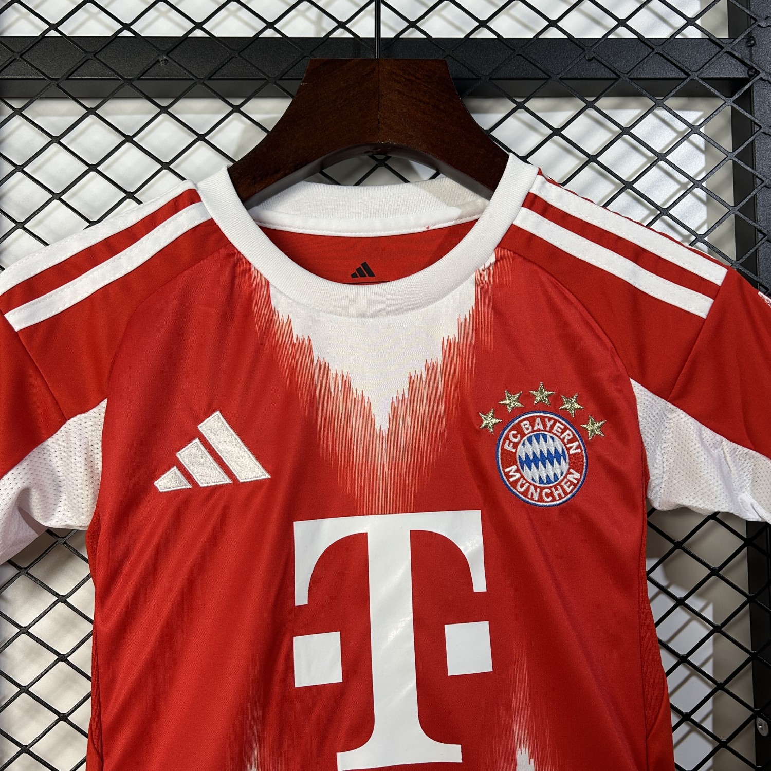 Bayern Munich 25/26 home Kids jersey kit