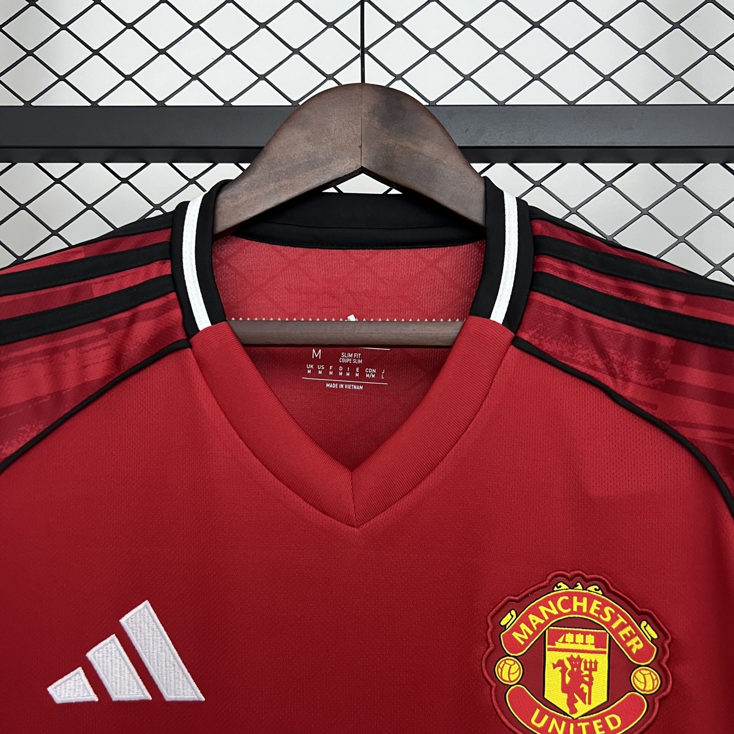 Manchester United 25/26 home jersey kit shirt