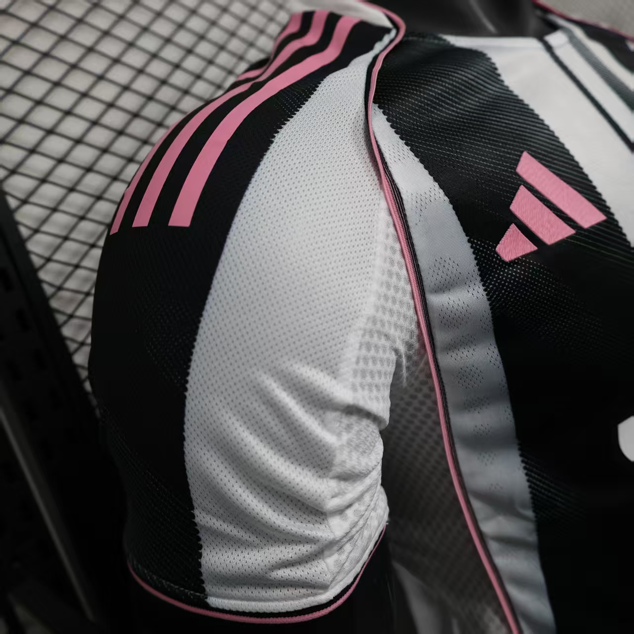 Juventus 25/26 home Player jersey kit shirt