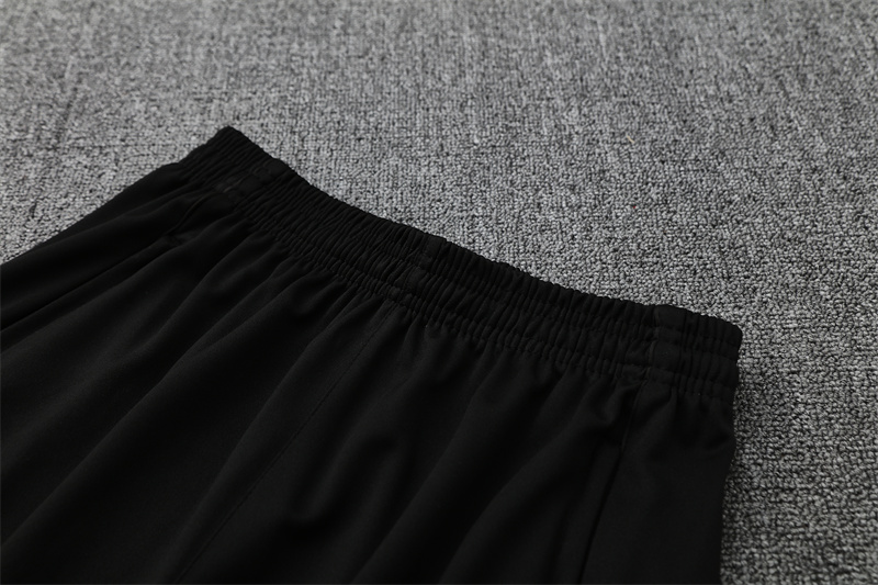 Liverpool 25/26 Tracksuit Training Man/Kids