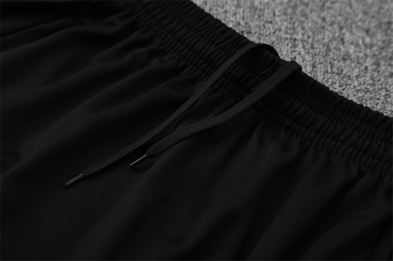 Liverpool 25/26 Tracksuit Training Man/Kids