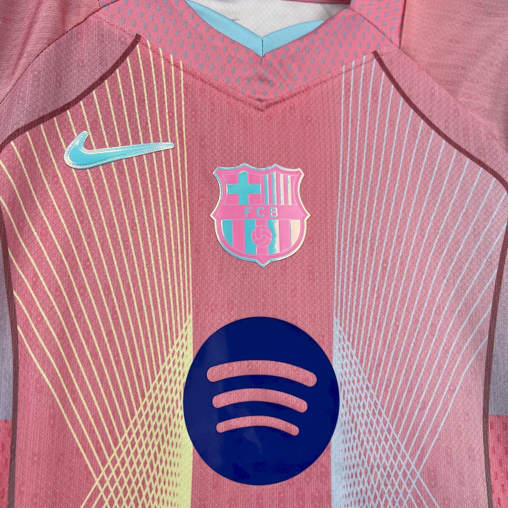 Barcelona 25/26 Pink Special Edition kids jersey kit