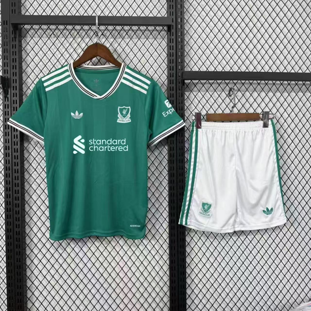 Liverpool 25/26 third Kids jersey kit