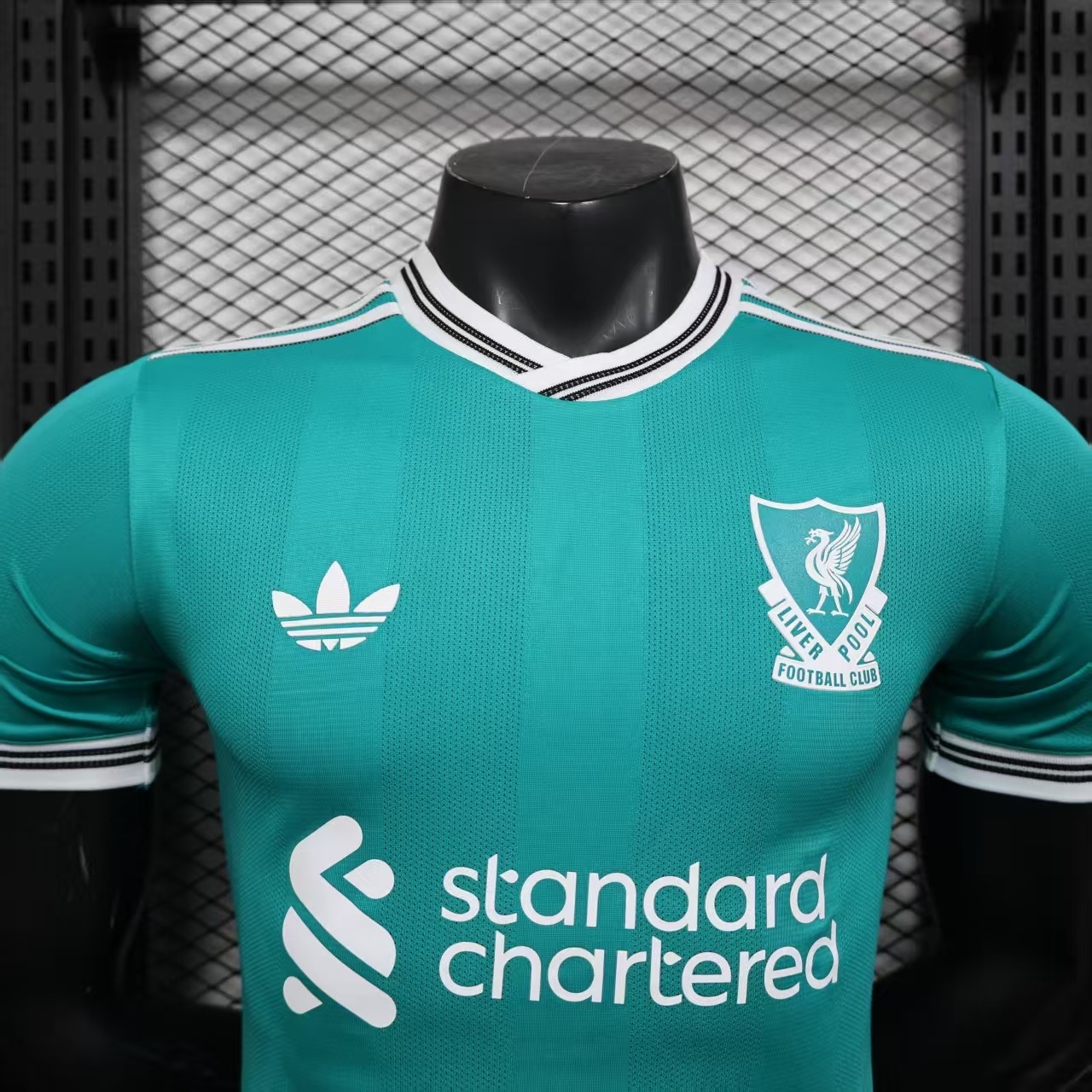 Liverpool 25/26 third player jersey kit shirt