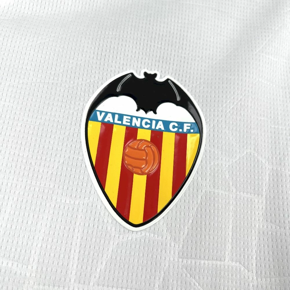 Valencia 25/26 home jersey kit shirt