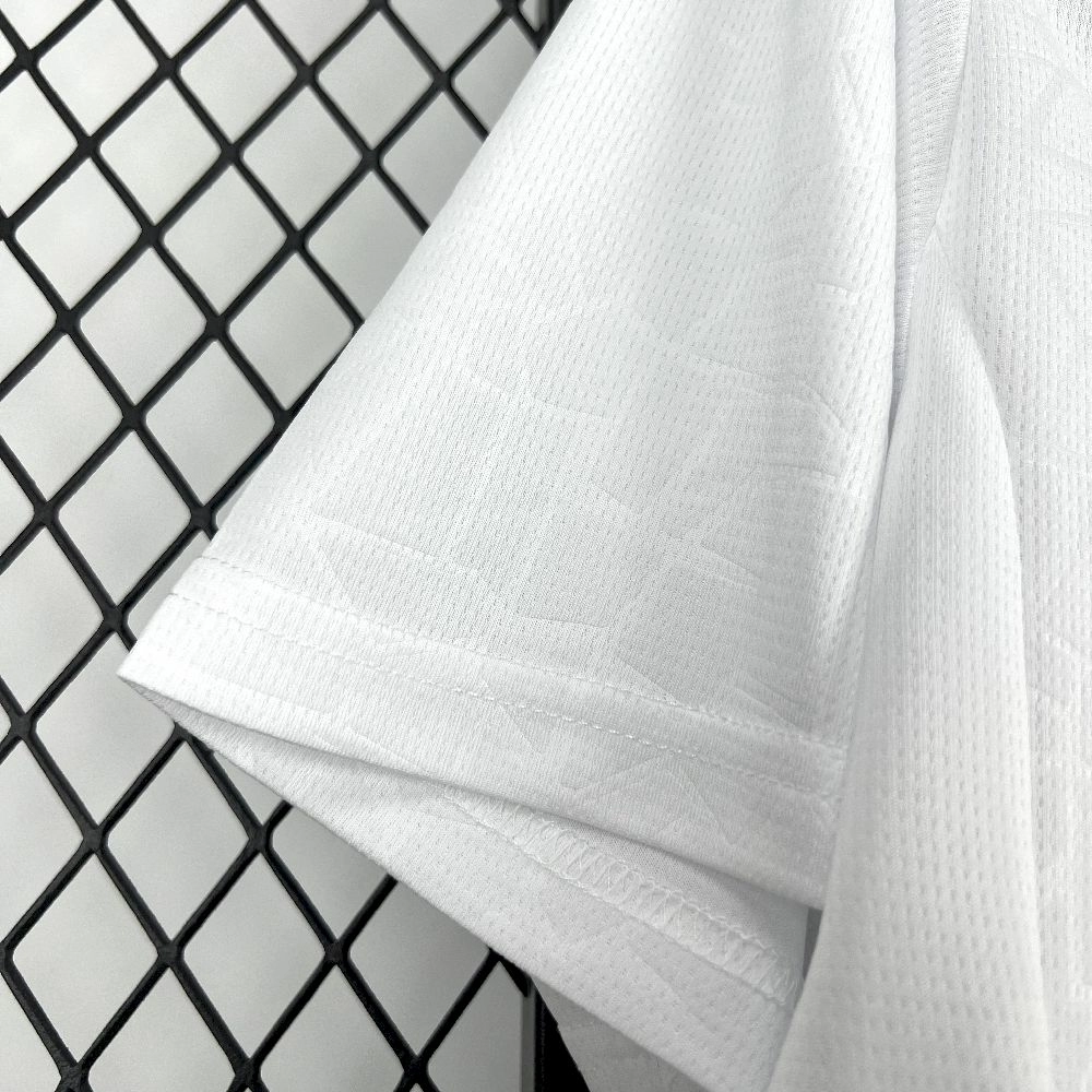 Valencia 25/26 home jersey kit shirt