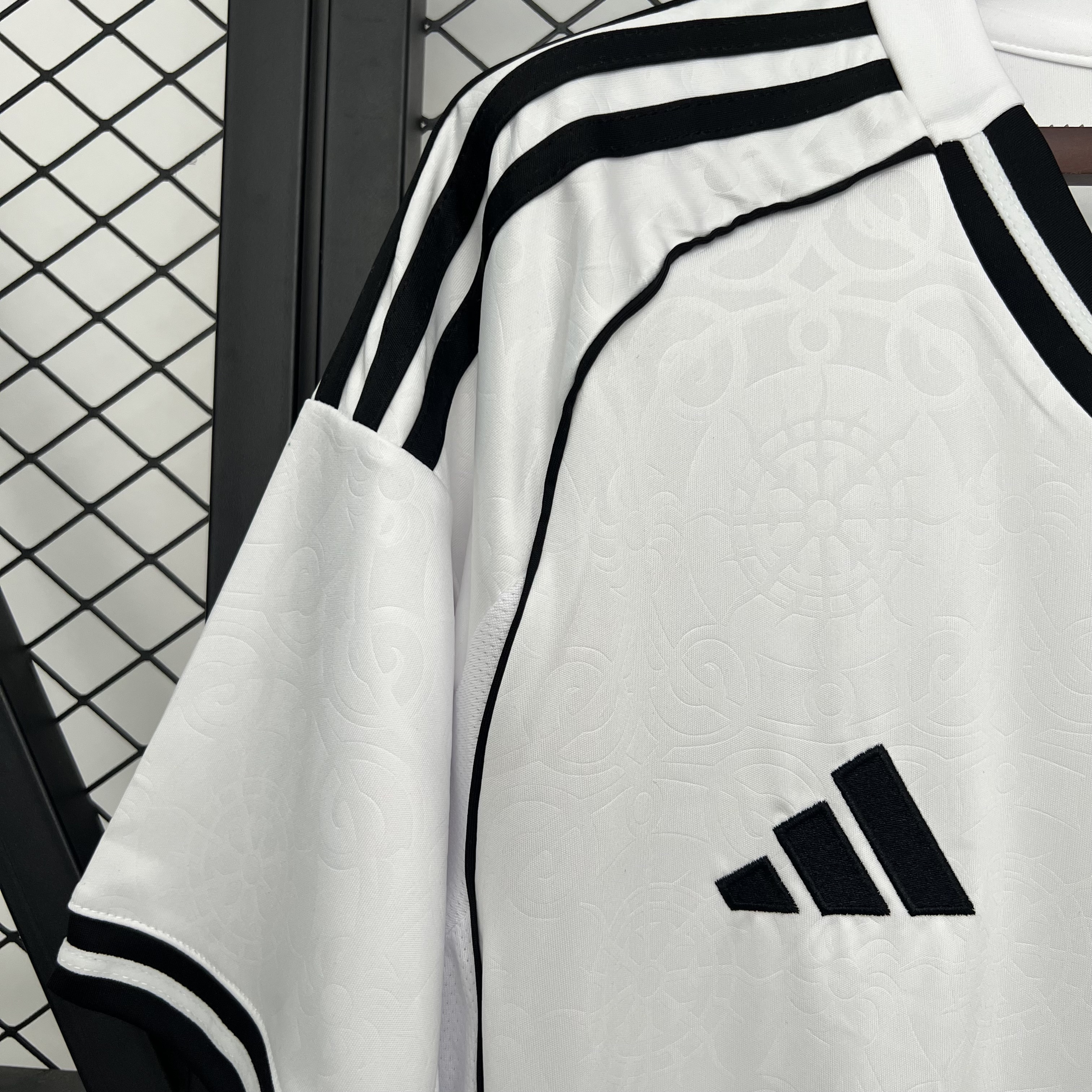 Fulham 25/26 home jersey kit shirt