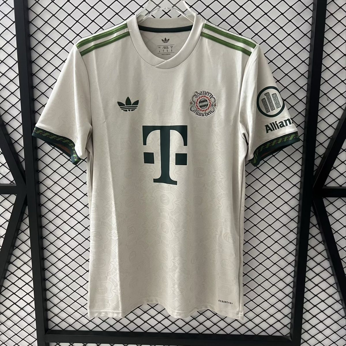 Bayern Munich 25/26 Oktoberfest jersey kit shirt