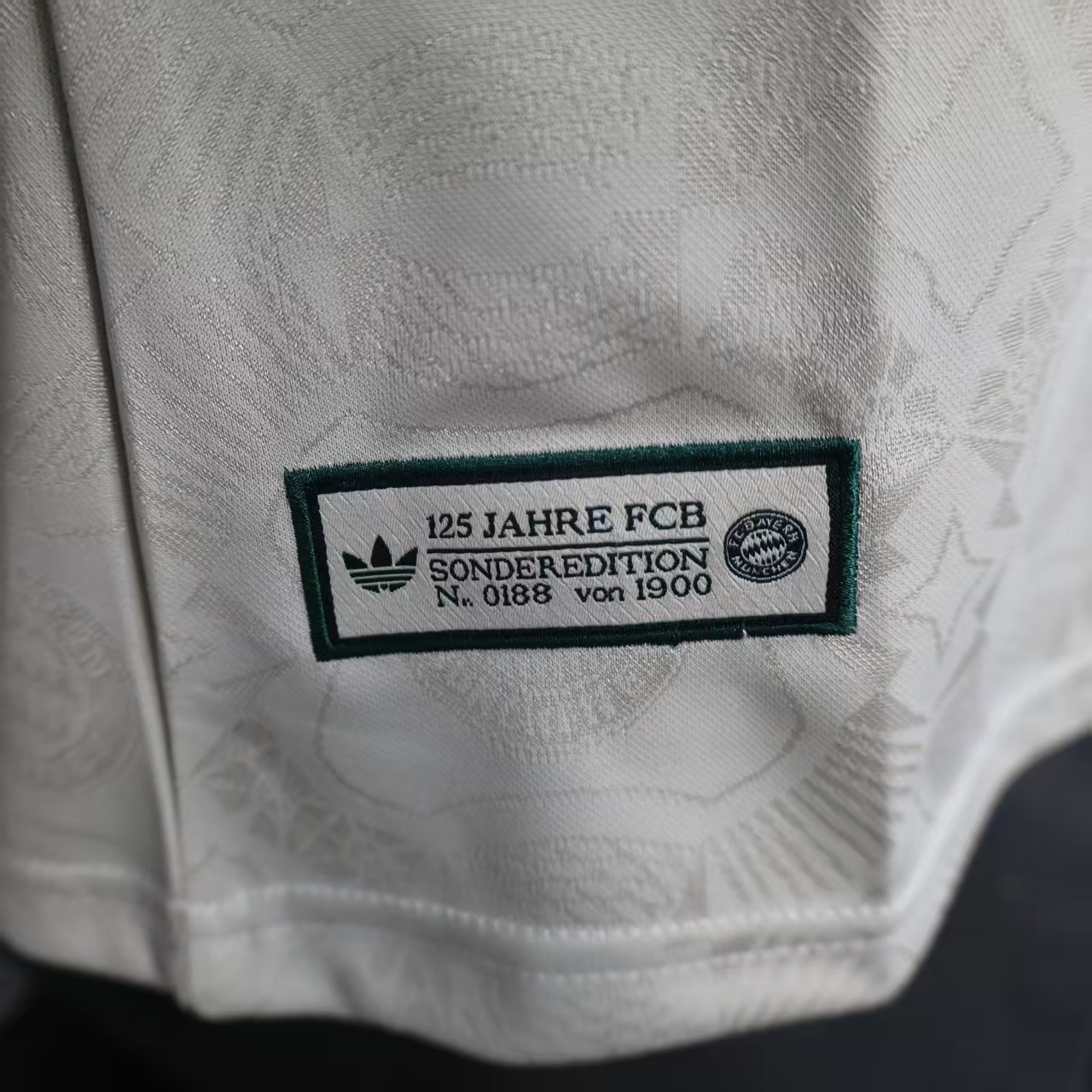 Bayern Munich 25/26 Oktoberfest Player jersey kit shirt