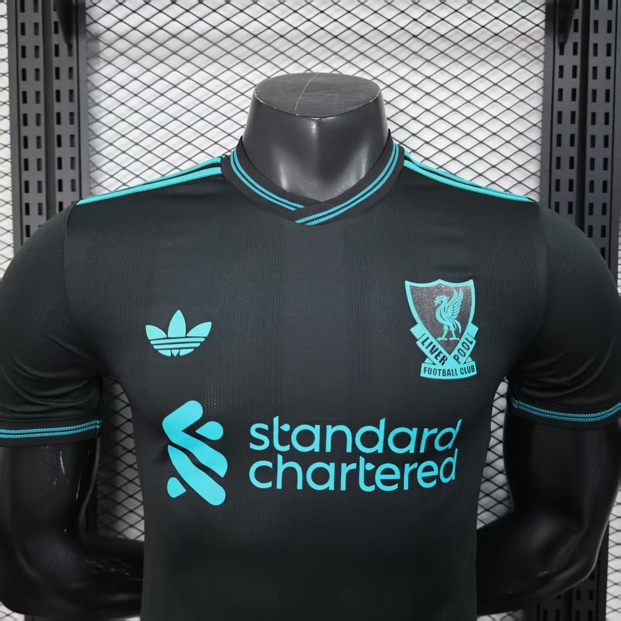 Liverpool 25/26 black Player jersey shirt kit