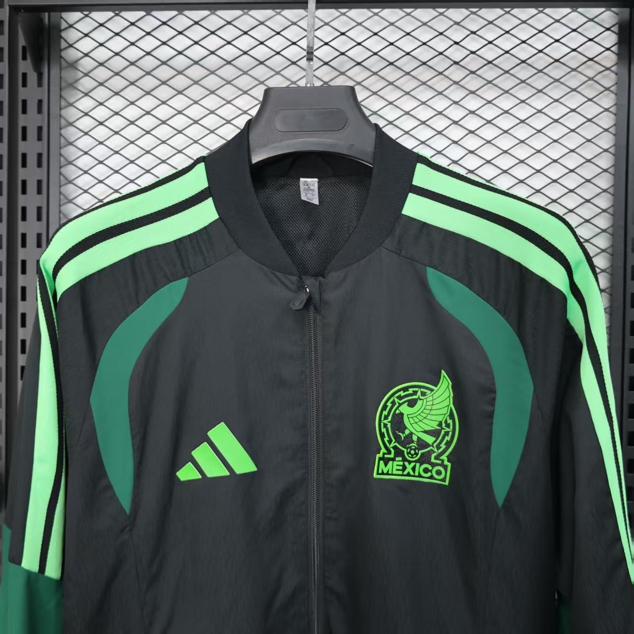 Mexico 25/26 Windbreaker