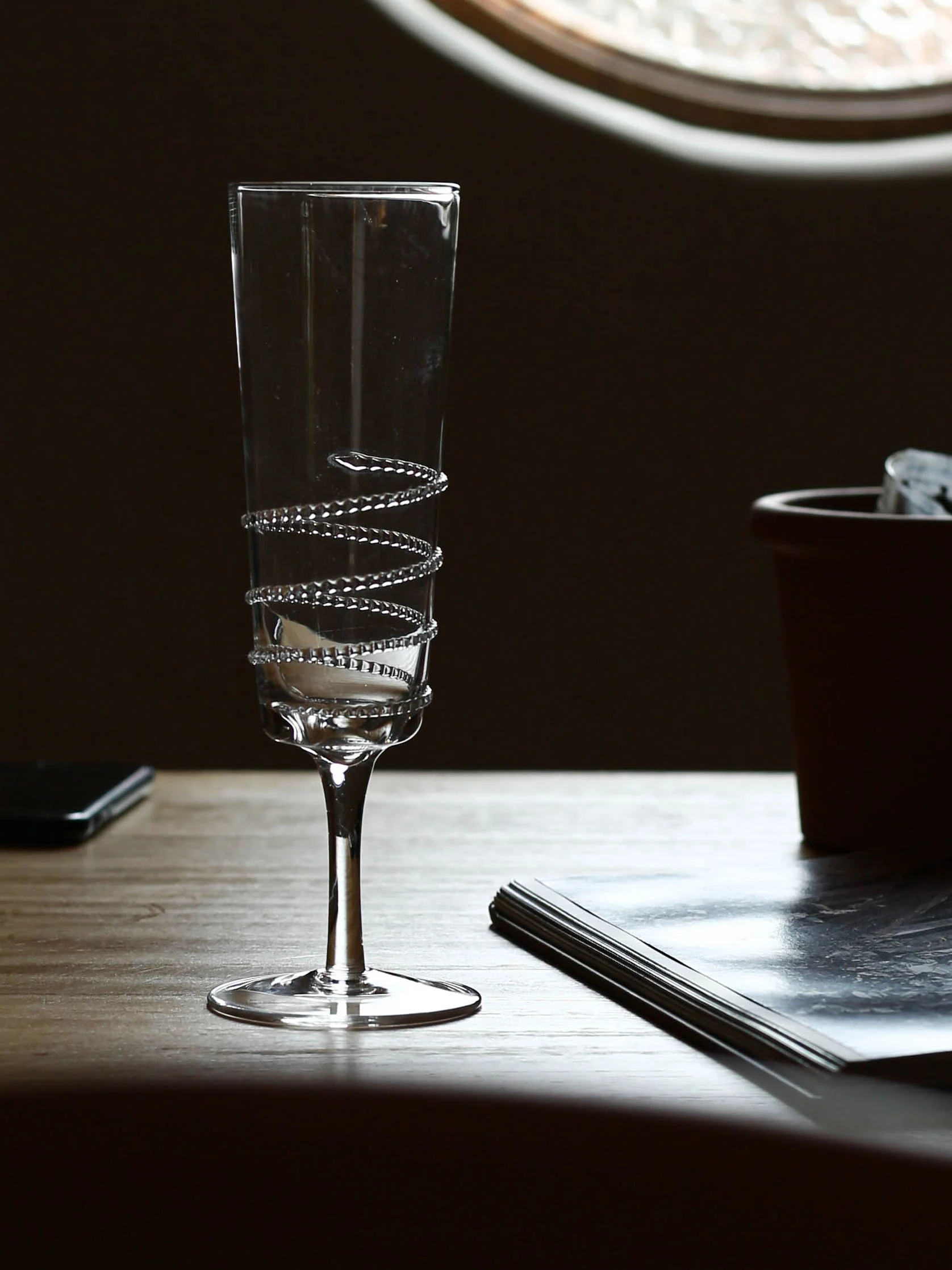 Swirling Crystal Design Decorative Drinking Glasses