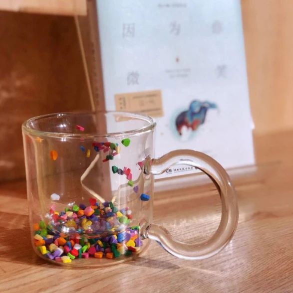 Insulated Glass Coffee Mugs with Floating Hearts