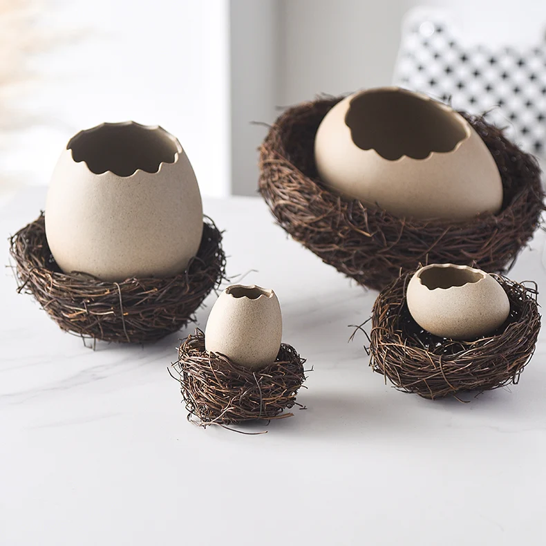 Broken Egg Shell Salad Bowl with optional Bird��s Nest Trivet