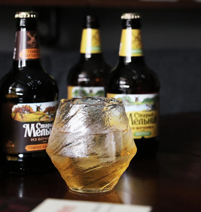 Top-Shaped Japanese Whiskey Glass