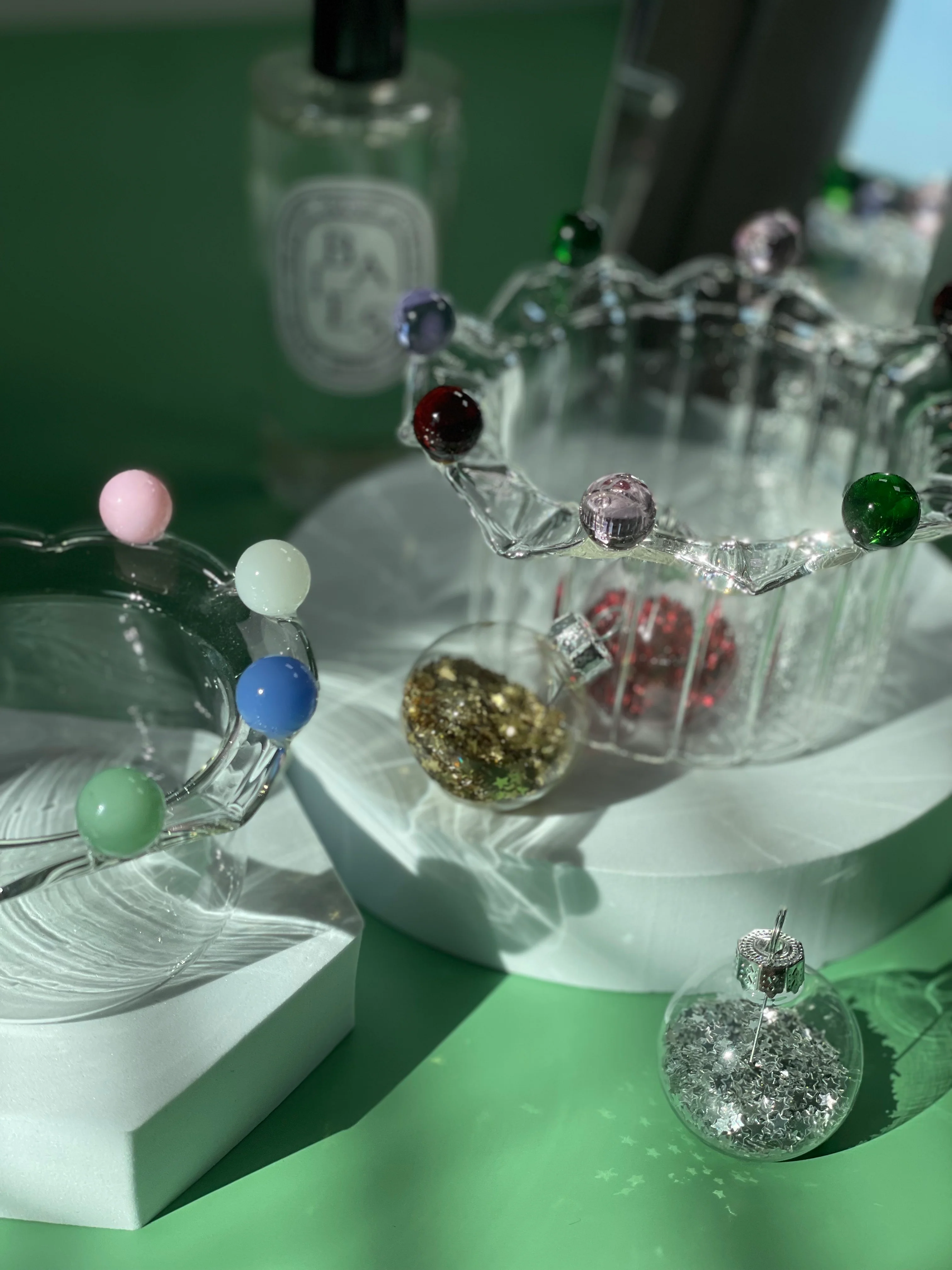 Wavy Flower Shaped Glass Dessert Bowl with Colorful Beads